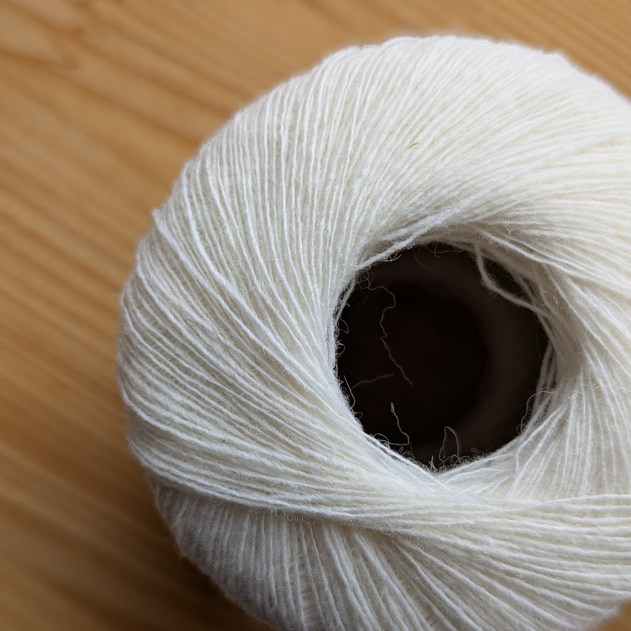 1PLY COBWEB YARN - Jamieson & Smith