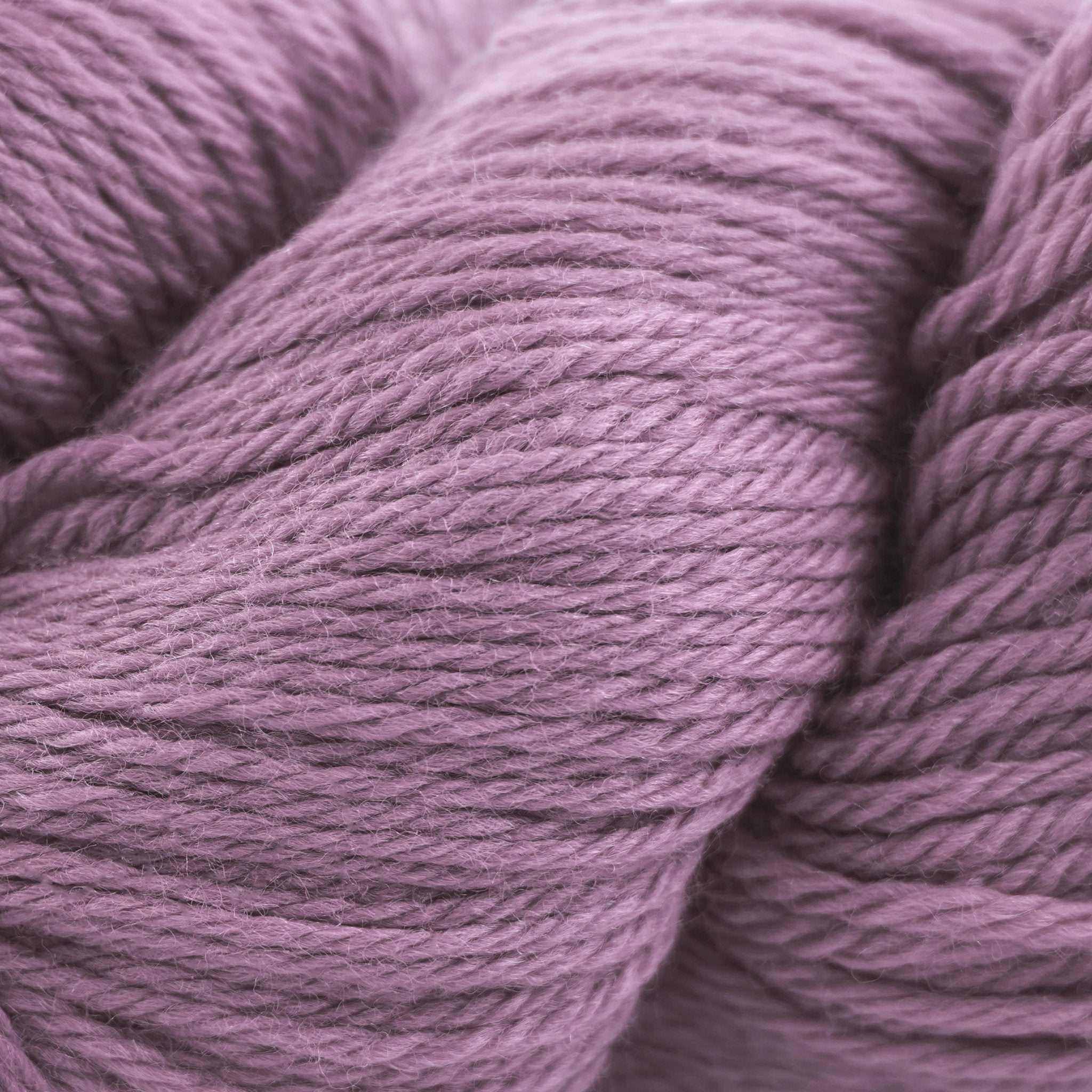 8114 - Vieux Rose 220 WOOL - Cascade Yarns