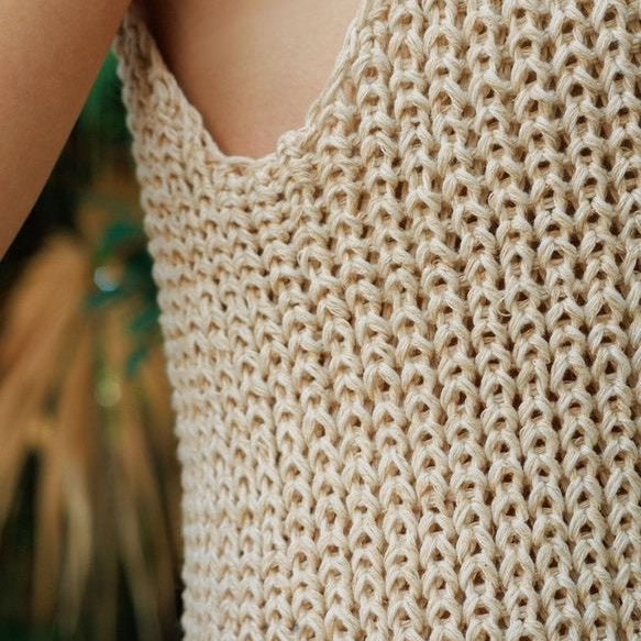 2404-06 Carla Dress - Modèle - Sandnes Garn