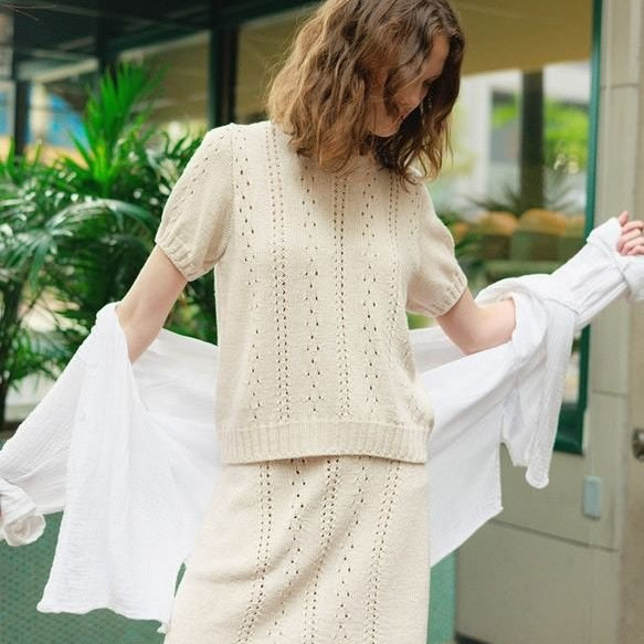 2404-09 Cornelia Tee (a) and Skirt (b) - Modèle - Sandnes Garn