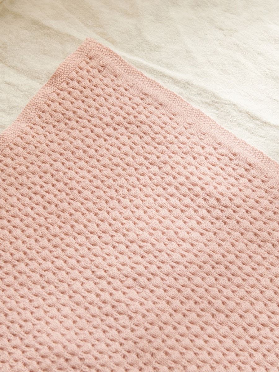 2406-02 Butterfly Blanket - Sandnes Garn