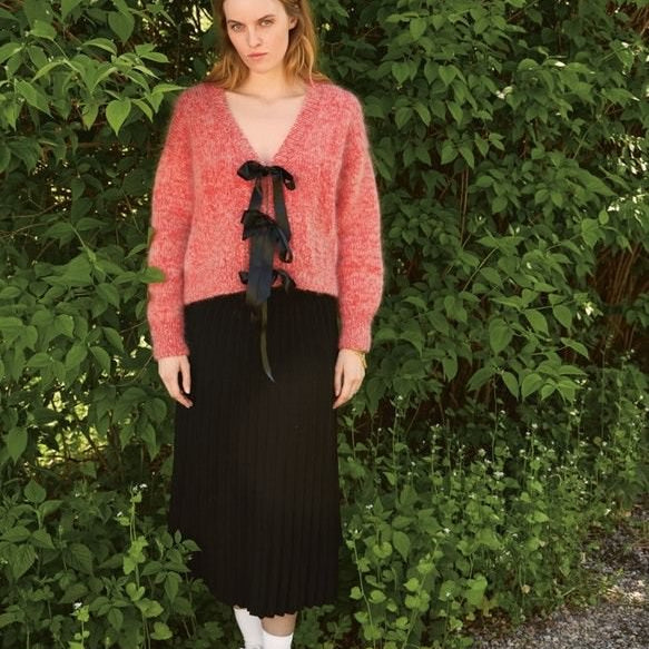 2409 - 12 Scarlett Cardigan - Sandnes Garn