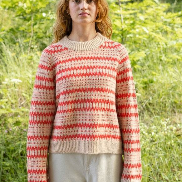 2410 - 04 Kleiva ladies sweater - Sandnes Garn