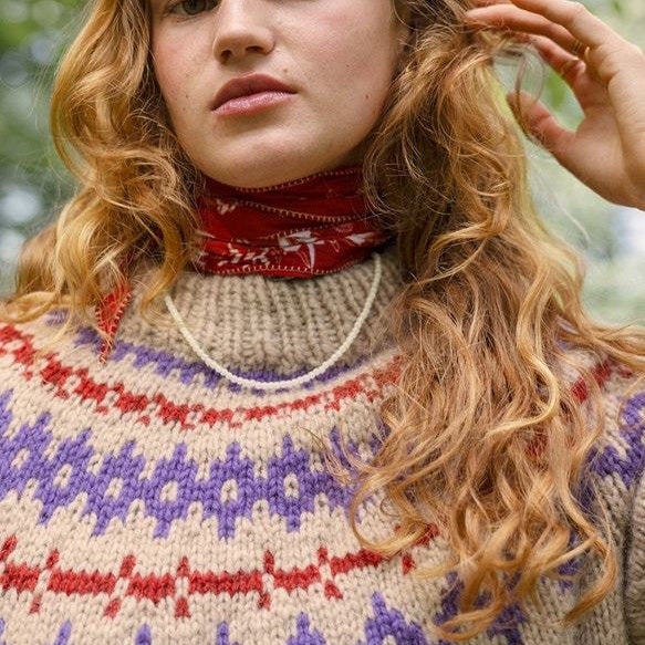 2410 - 07 Polar - light ladies sweater - Sandnes Garn