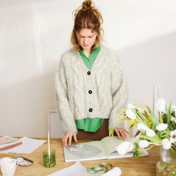 2502 DIY - No. 1 Harper Cardigan - Sandnes Garn