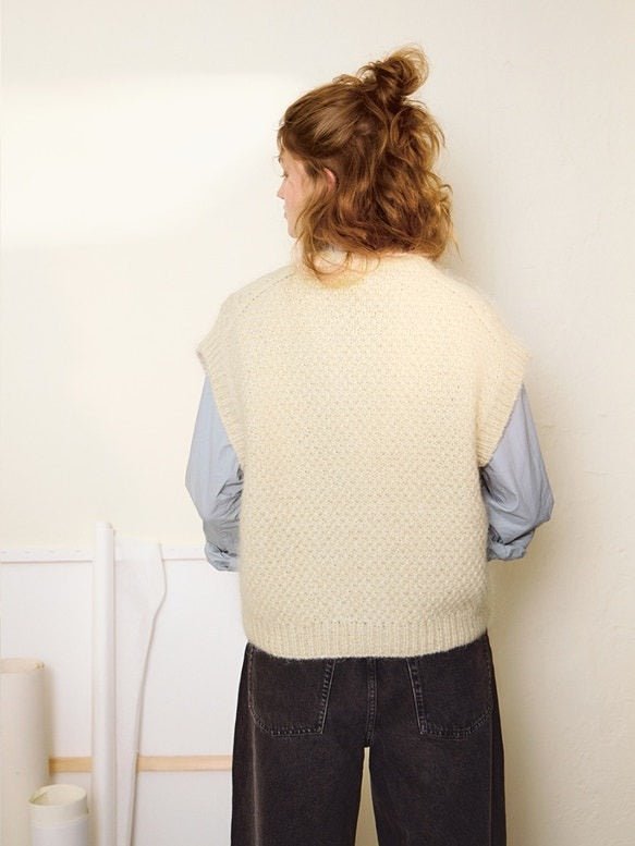 2502 DIY / No. 5 Harper vest - Sandnes Garn