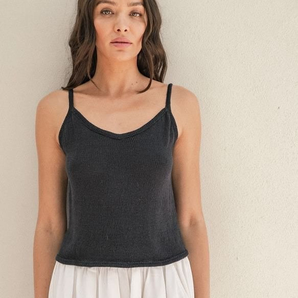 2504 - No. 4a Clementine Top (Tynn Line) or 4b - Sandnes Garn