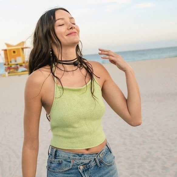 2504 - No. 6a 6b West Wrap - Sandnes Garn