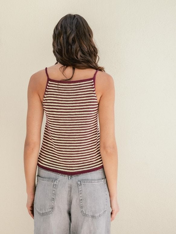 2504 - No. 8 West Singlet - Sandnes Garn