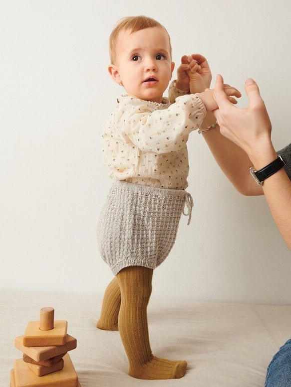 2505 - No. 3a Leo Tee Baby & 3b Leo Bloomer Baby - Sandnes Garn