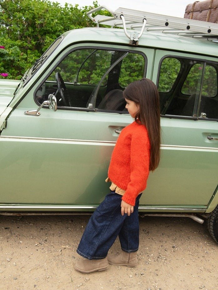 2506 - 06 Tiro Sweater Junior (Børstet Alpakka) - Sandnes Garn