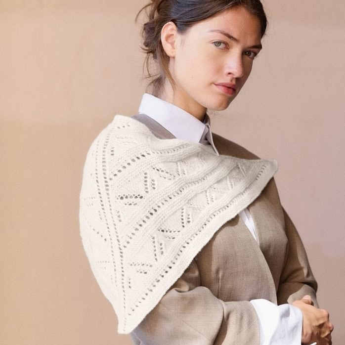 2508 - 1 Petra Scarf - Sandnes Garn