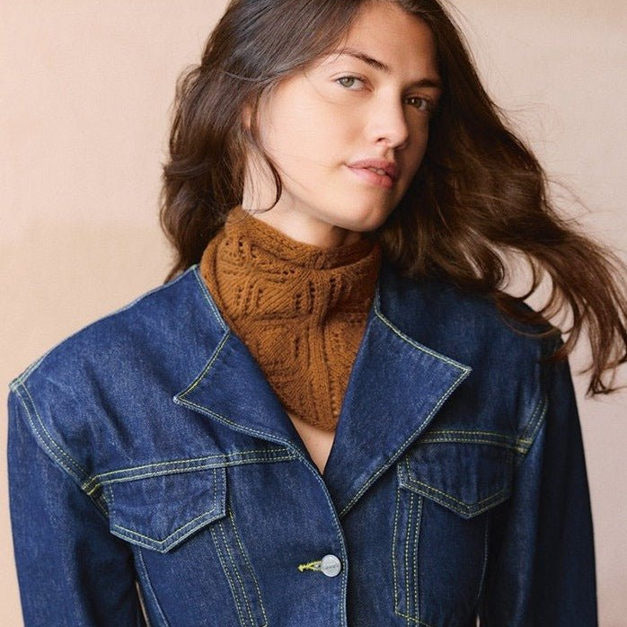 2508 - 4 Agnes Head Scarf - Sandnes Garn