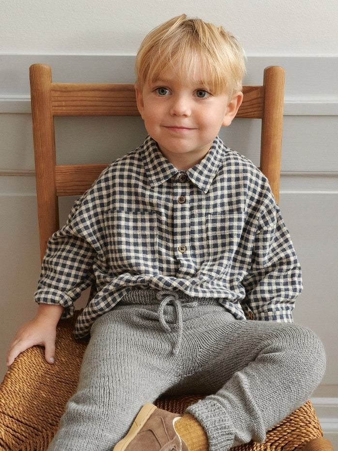 2512 - 4ab Lille bukse baby - Sandnes Garn