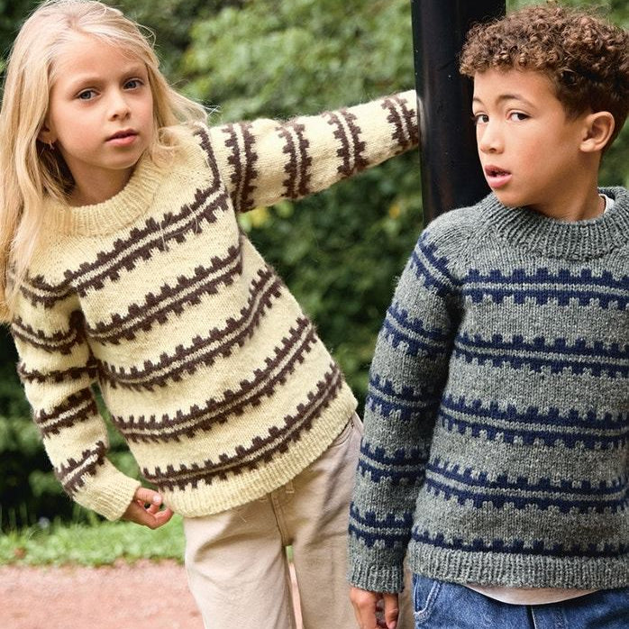 2513 - 3a 3 b Ridge Sweater Junior - Sandnes Garn