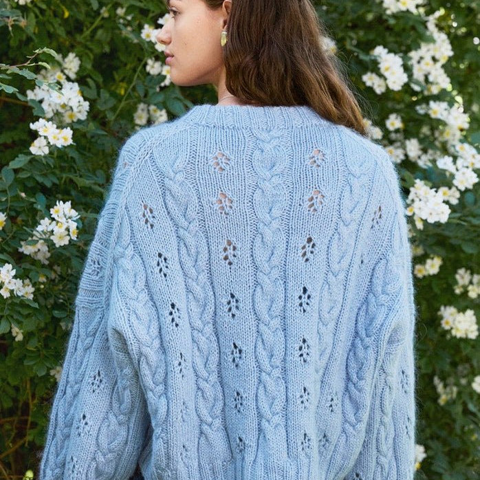 2606-11 Junia Sweater - Sandnes Garn