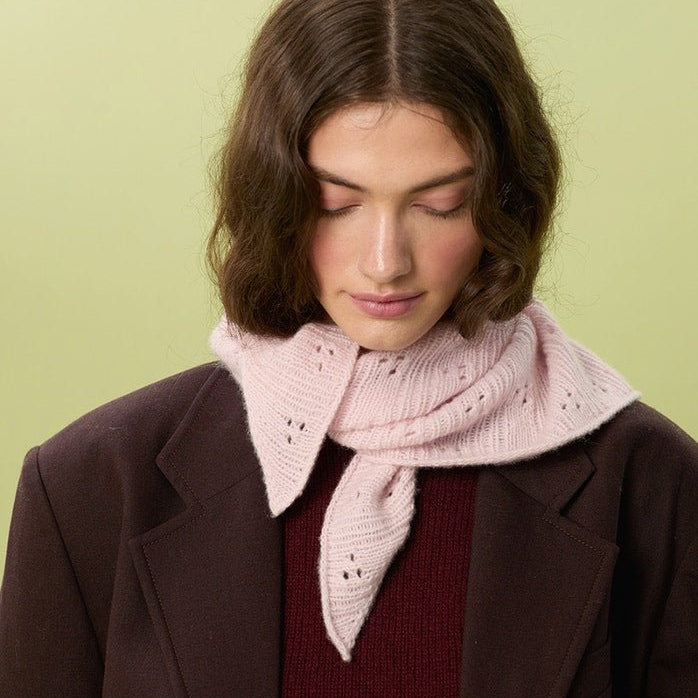 2607-3 Miu Pointelle Shawl - Sandnes Garn