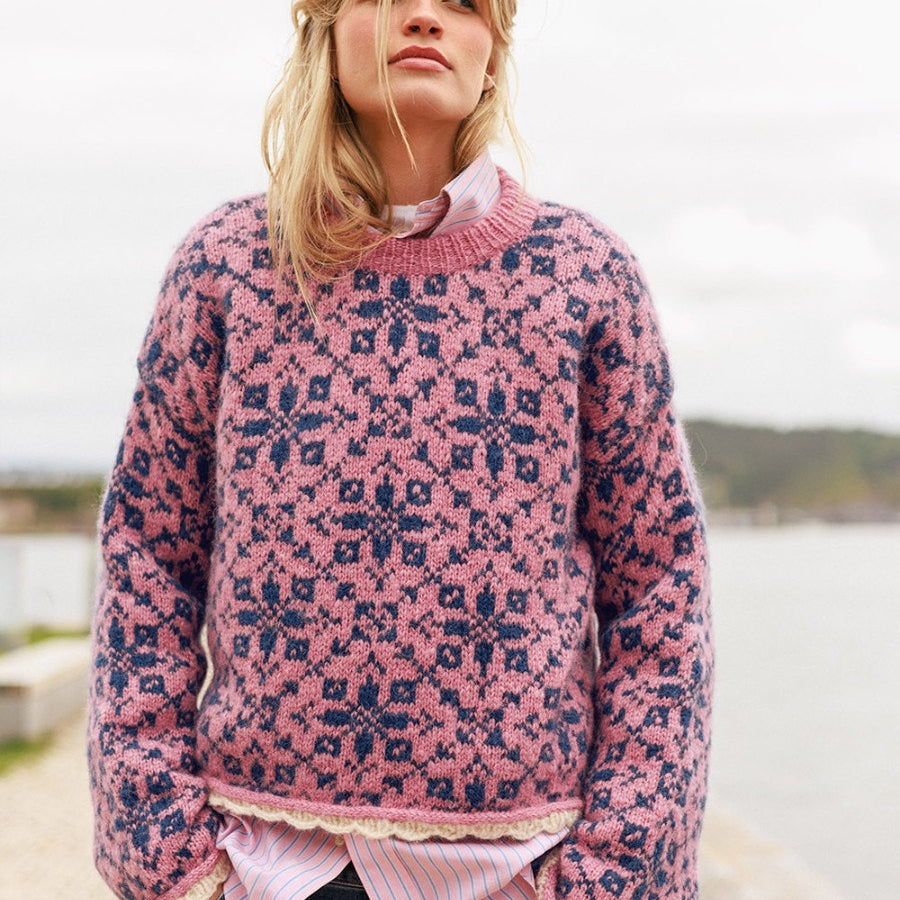 2609-03 Astra Sweater (femme) - Sandnes Garn