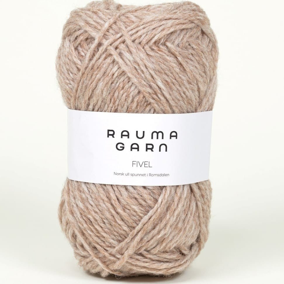 XS 474 Heia Rundgenser Pattern & Fivel Yarn - Rauma