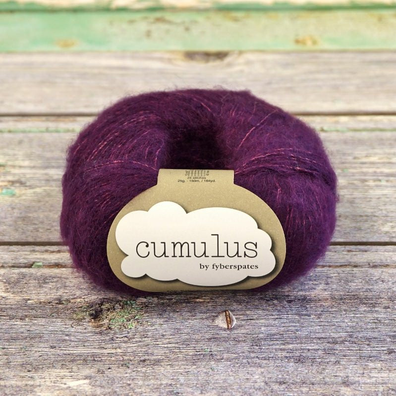 922 - Aubergine Cumulus - Fyberspates