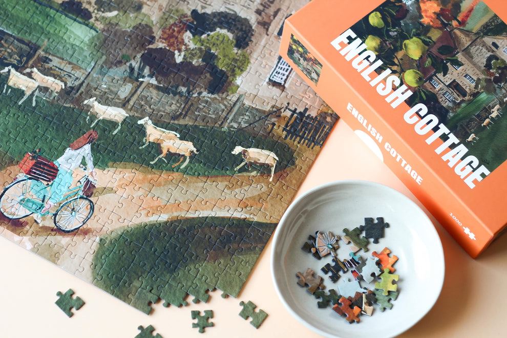 English Cottage Puzzle, 1000 Pieces - Piecely Puzzles