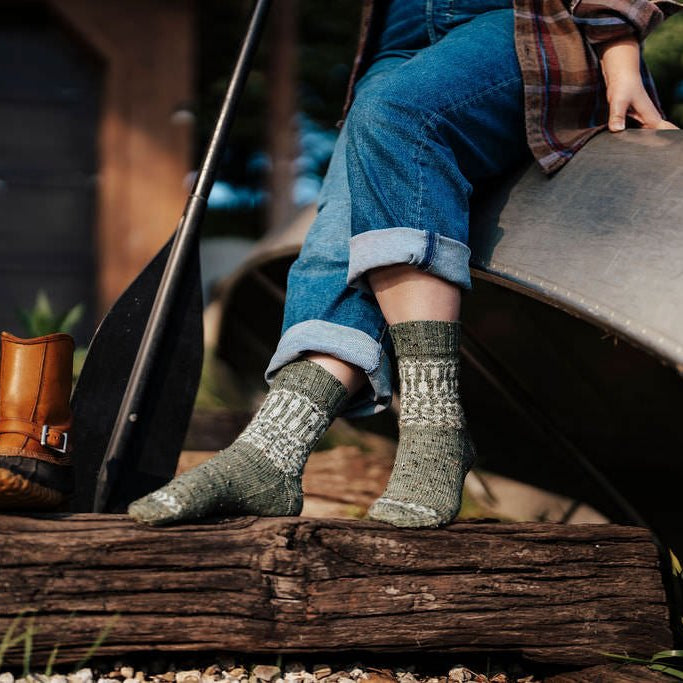 Trails & Valleys: Knitwear for Family Adventures - Précommande - Laine Magazine