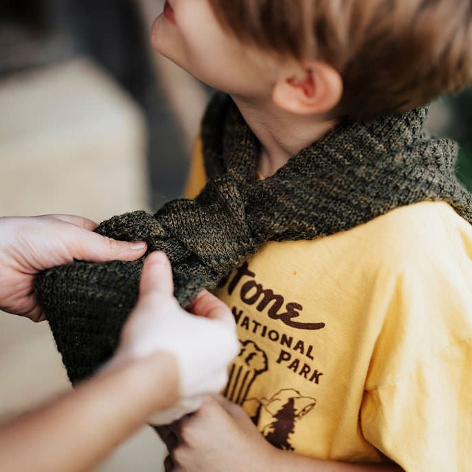 Trails & Valleys: Knitwear for Family Adventures - Précommande - Laine Magazine