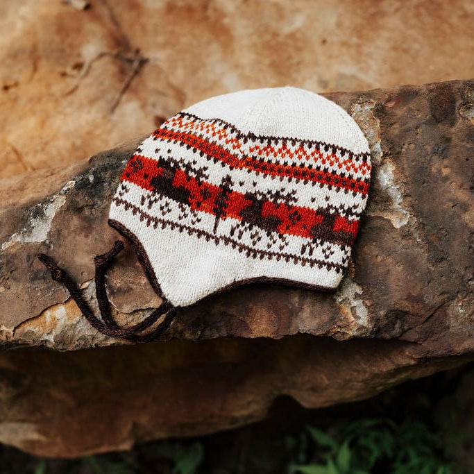 Trails & Valleys: Knitwear for Family Adventures - Précommande - Laine Magazine