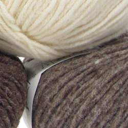 FADO 660-Ecru - Fonty