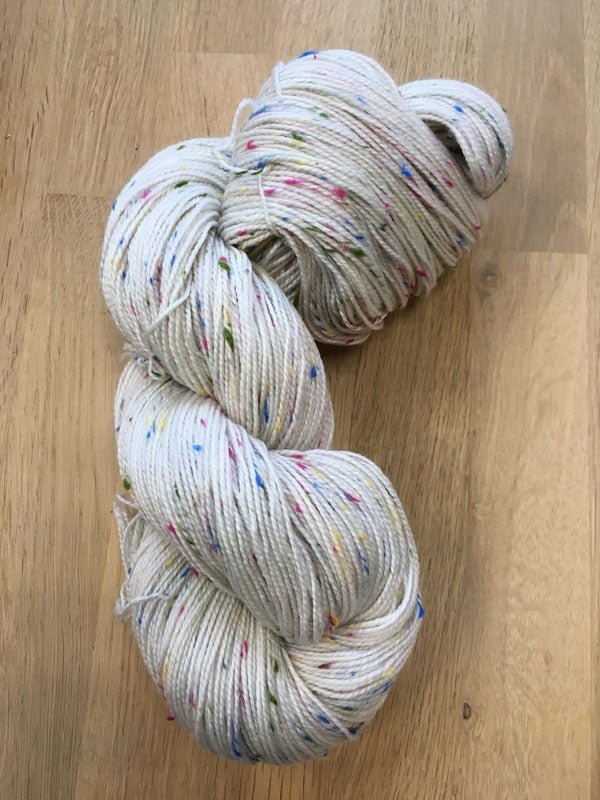 MULTI-COLOURED DONEGAL 4PLY - Laine à teindre - Laine à teindre