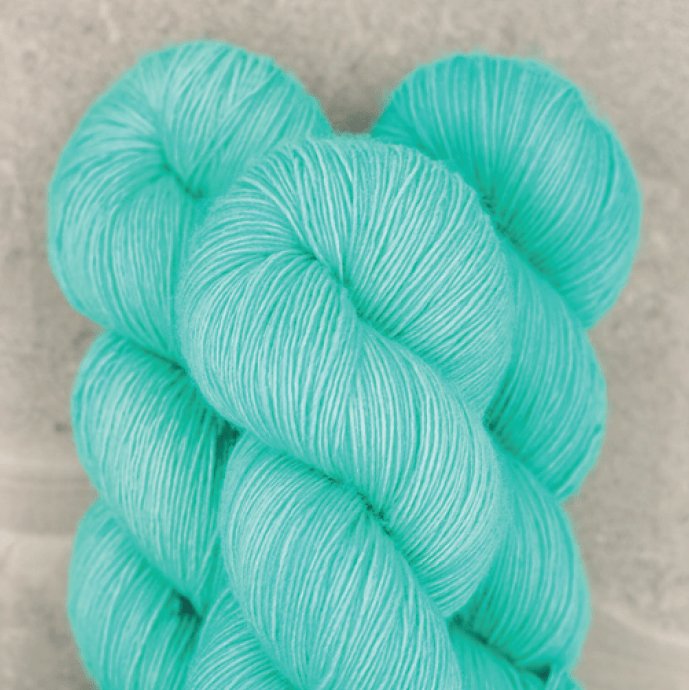 TOSH MERINO LIGHT A-K Button Jar Blue - Madelintosh