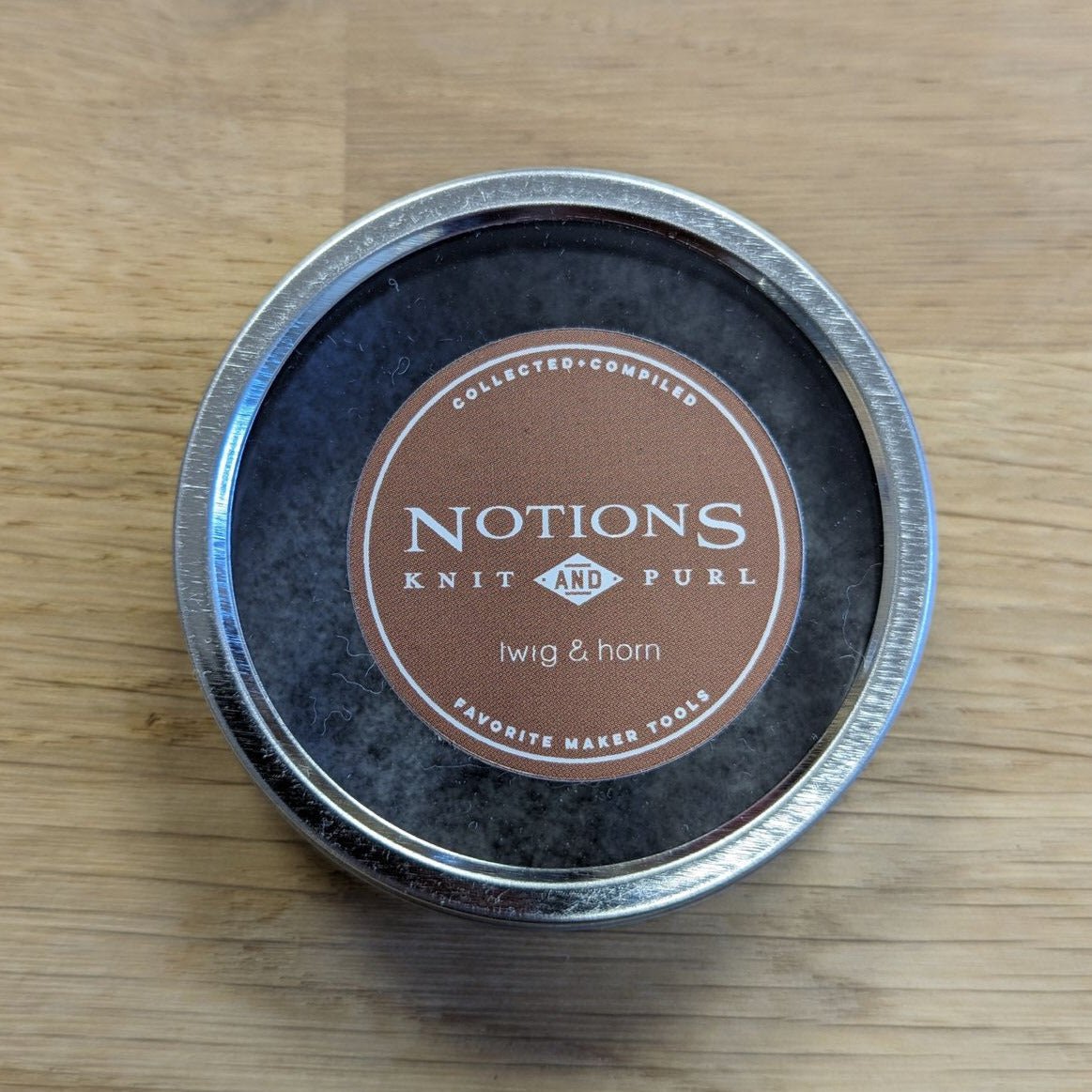Woolen Notions Tin - Petite boite TWIG & HORN Camel - Twig & Horn