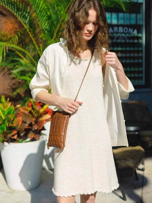 2404-01 Linnea Dress - Modèle - Sandnes Garn