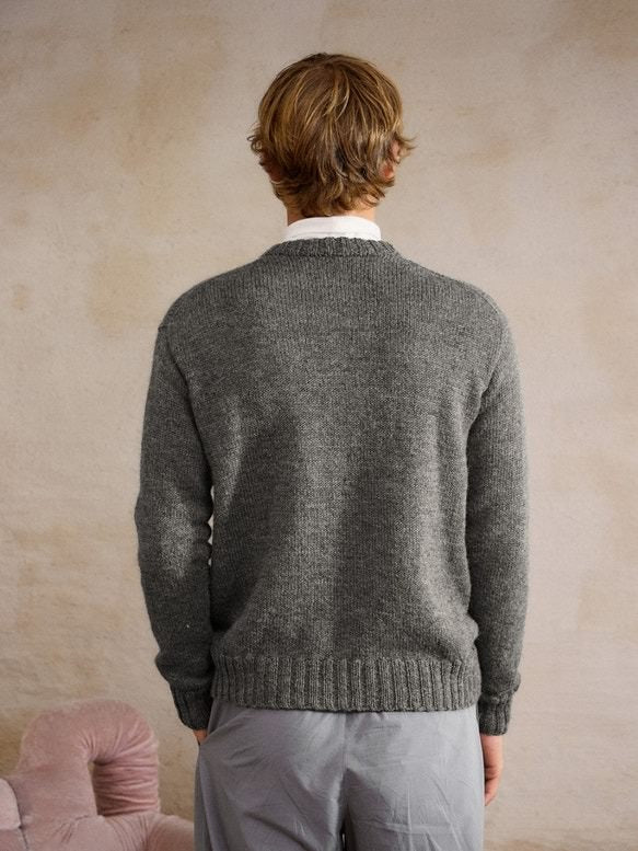 2412 Mr. / No. 5 Brendan Sweater Man - Sandnes Garn
