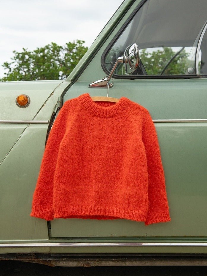 2506 - 06 Tiro Sweater Junior (Børstet Alpakka) - Sandnes Garn