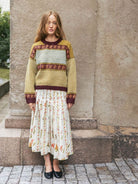 2510 - 1 Blome damegenser - Sandnes Garn