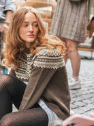 2510 - 3 Marius damegenser - Sandnes Garn