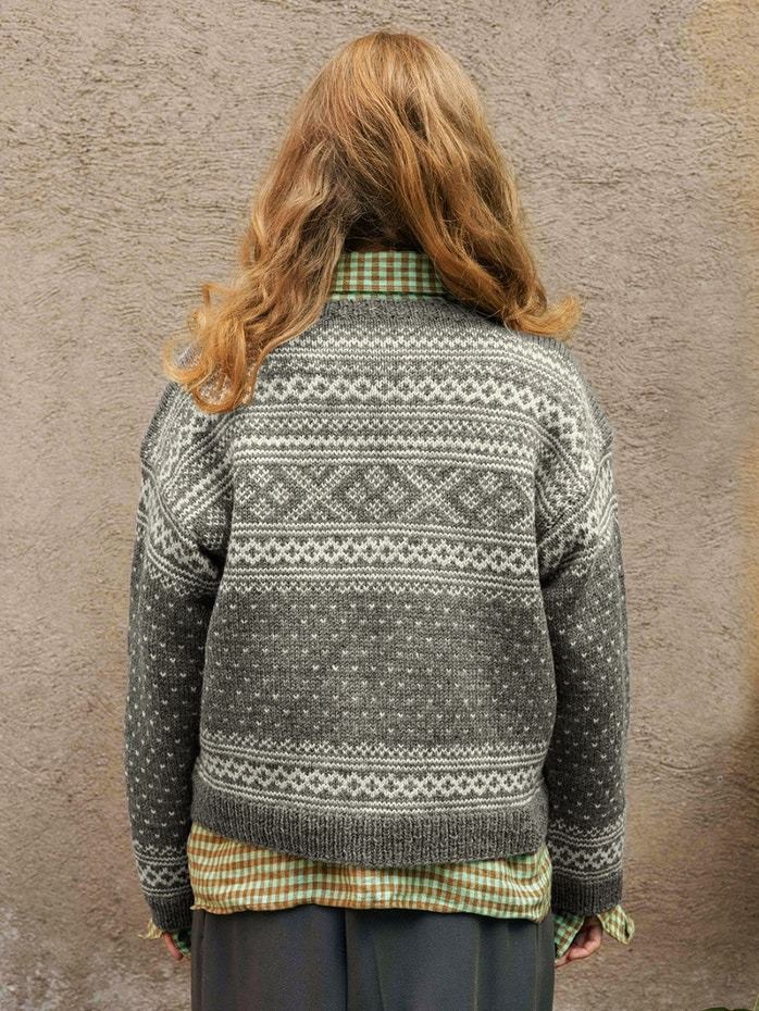 2510 - 6a - b Setesdal damekofte - Sandnes Garn