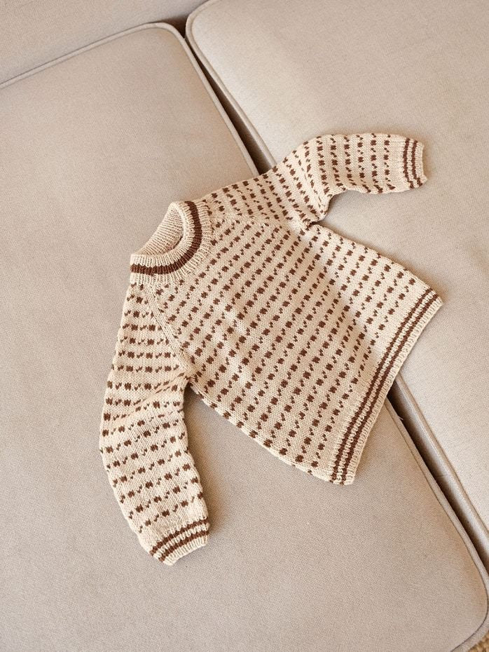 2512 - 3a - b Islender genser baby - Sandnes Garn