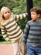 2513 - 3a 3 b Ridge Sweater Junior - Sandnes Garn