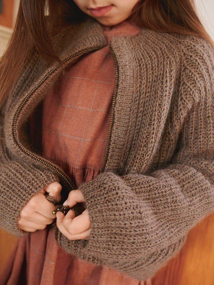 2601 - 3 Tia Zipper Jacket Junior - Sandnes Garn