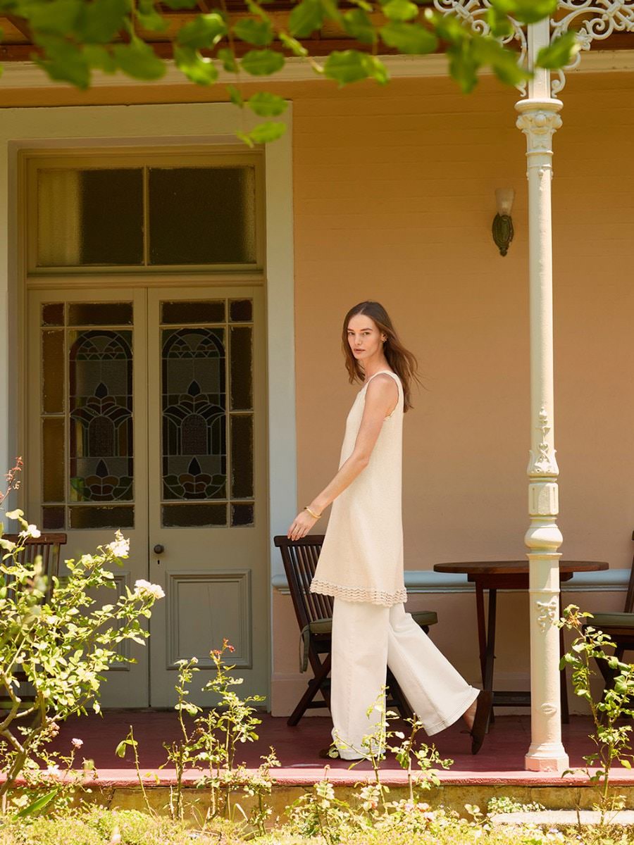 2604 - 9 Roselyn Short Dress - Sandnes Garn