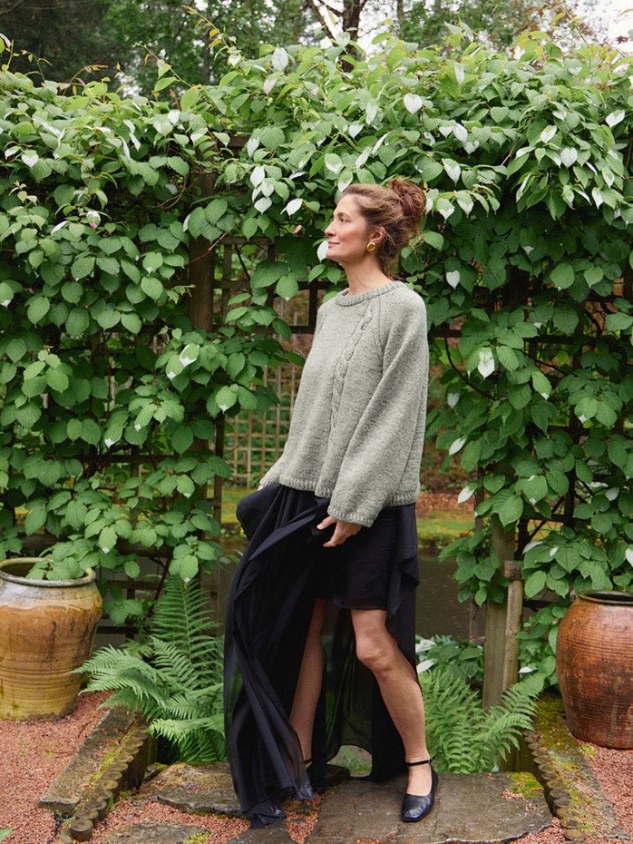 2606-10 Laura Sweater - Sandnes Garn