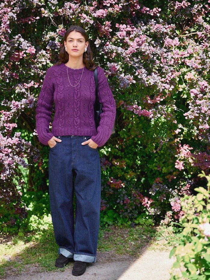 2606-11 Junia Sweater - Sandnes Garn
