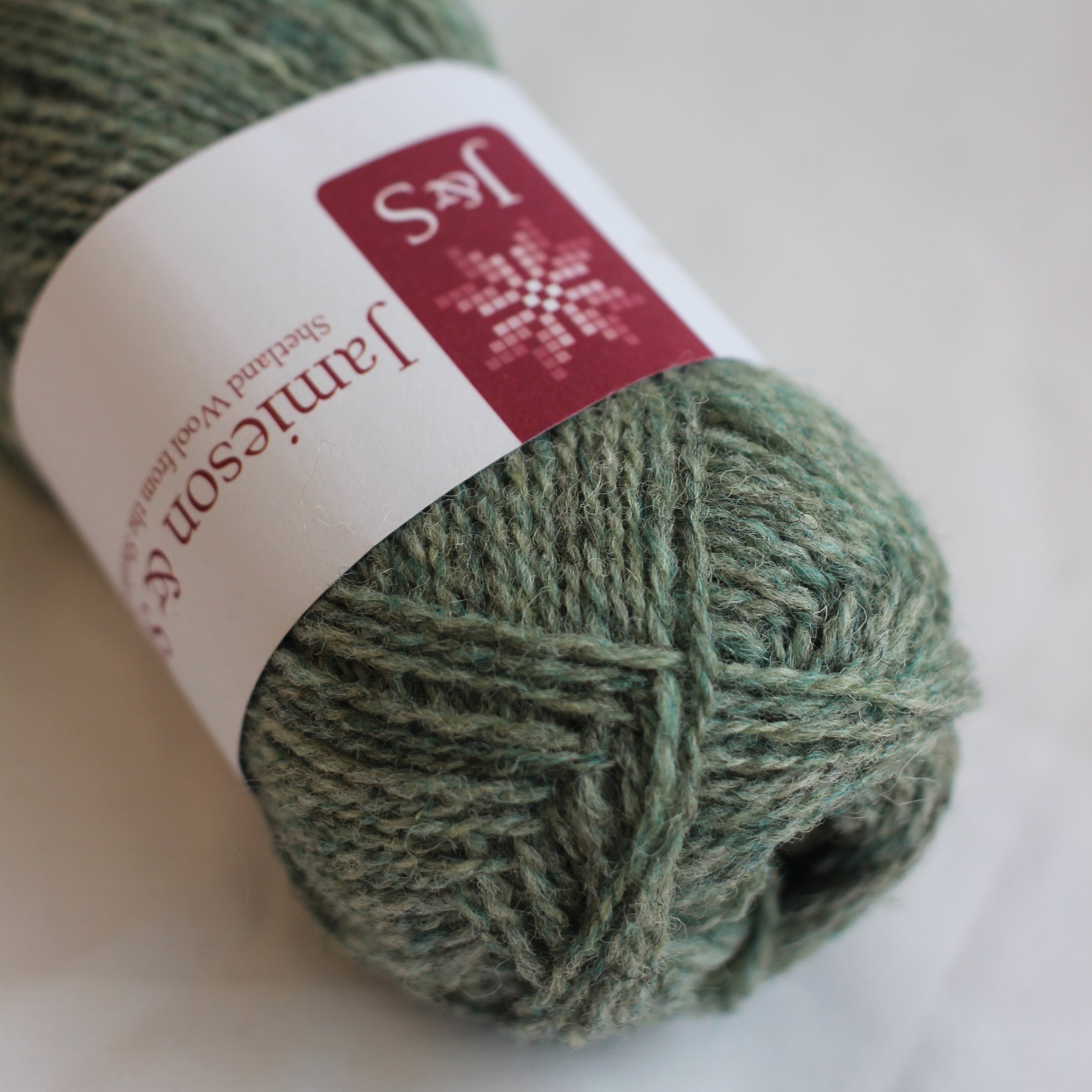 62 2ply Jumper Weight - Jamieson & Smith