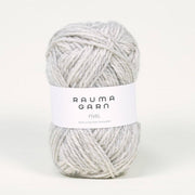 XS 300 - Lys gra naturmelert 474 Heia Rundgenser Modèle & laine Fivel - Rauma