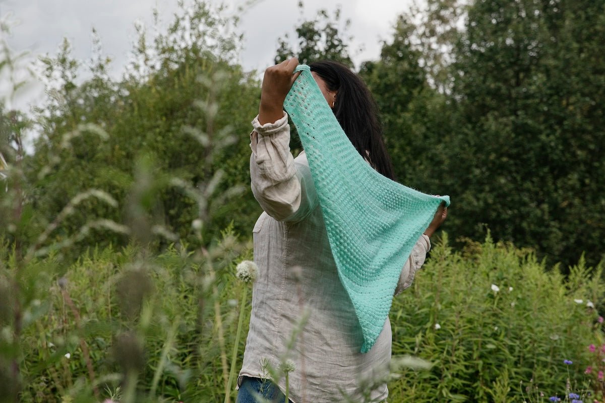 52 Weeks of One-Skein Knits - Précommande - Laine Magazine