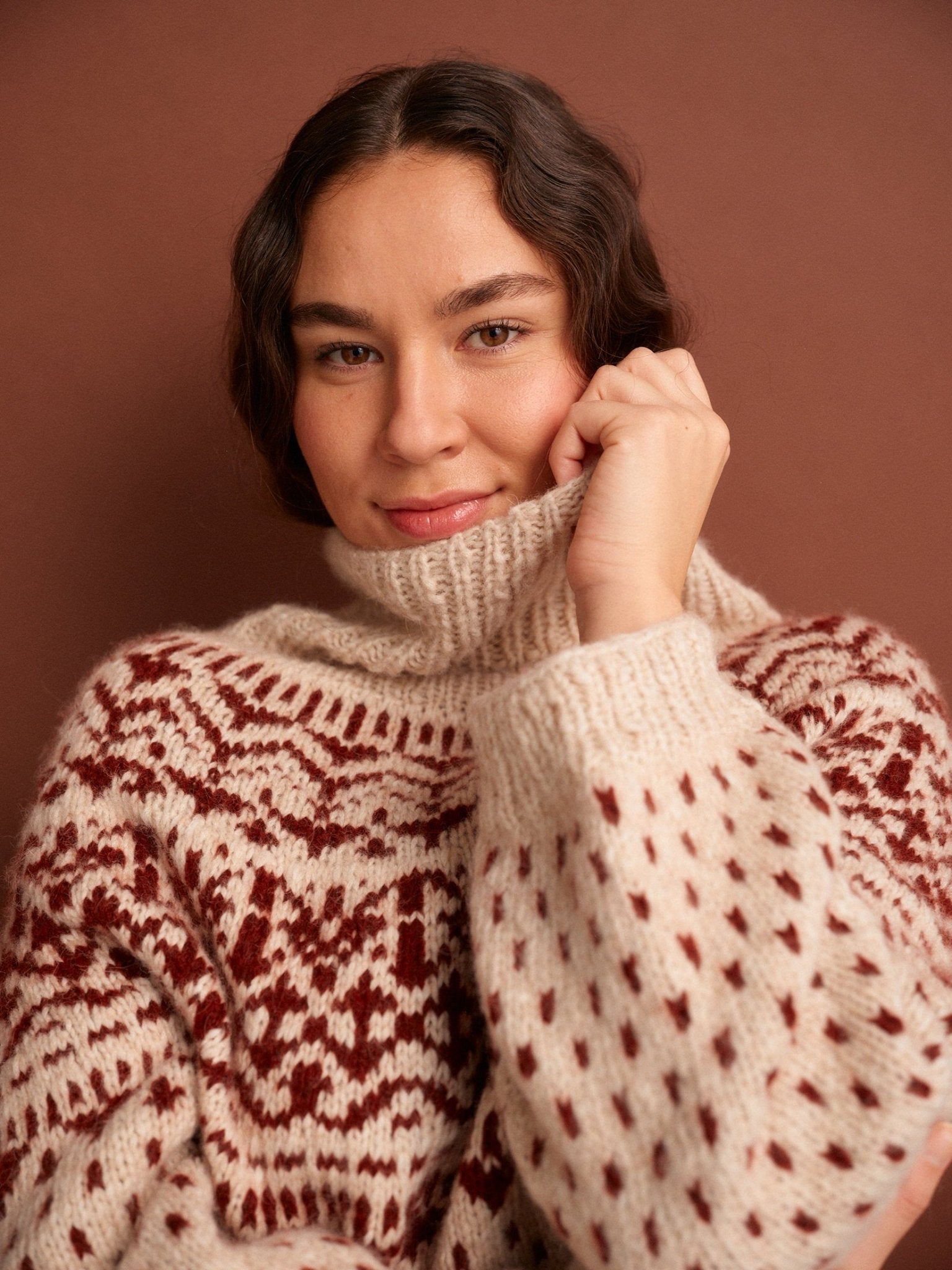 52 Weeks of Sweaters - Laine Magazine