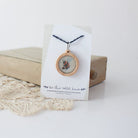Bonnie la bourdonnette Anneau - Marqueur en bois - The Blue Rabbit House