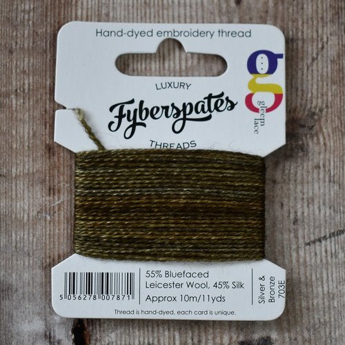 703E Silver & Bronze Fil à broder Gleem - Fyberspates